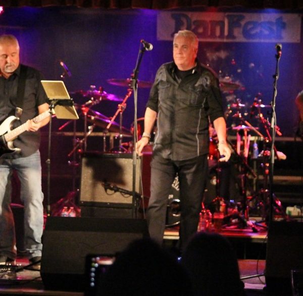 Comedy of Errors live at Danfest 14 @ The International, Leicester, 29 November 2025. Photo by Stan Siarkiewicz (Progpics by StanS)